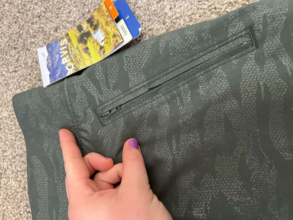 New Orvis Travel Skort Medium Pixelated Camo Green - Picture 4 of 7